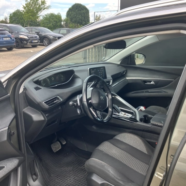 Peugeot 5008 1.6 BlueHDi